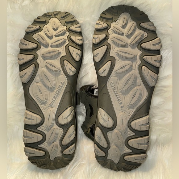 MERREL- NWOB- HUNTINGTON -SPORT CONVERT- OLIVE
MENS SIZE 10 - Picture 6 of 6
